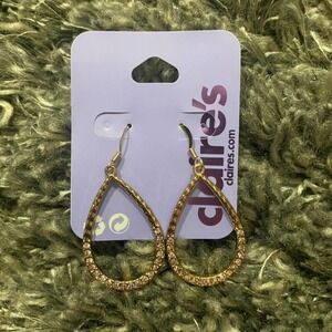 Claires Hanging Loop Earings​​​​​​​​​​